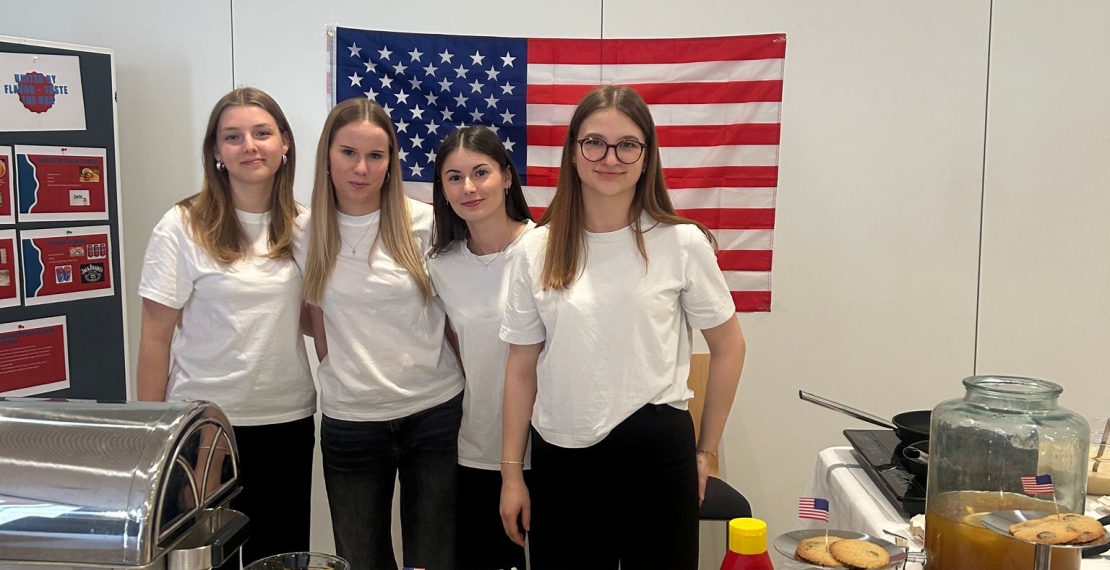 HLW Amstetten - World Wide Kitchen