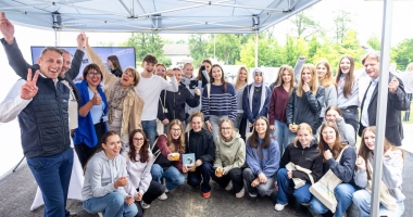 2B gewinnt 